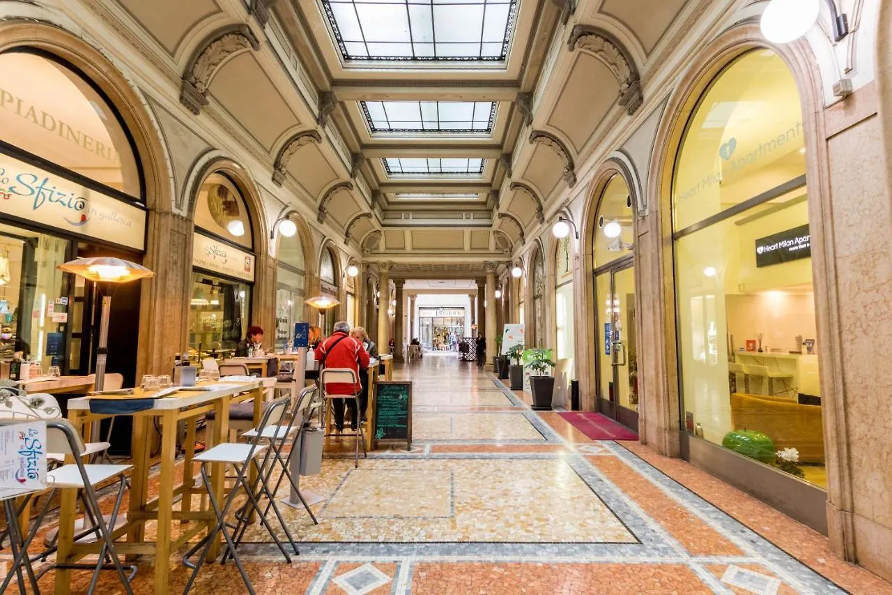 Joivy Lovely Studio For 2 With Balcony Near Duomo Mailand 0*,  Italien
